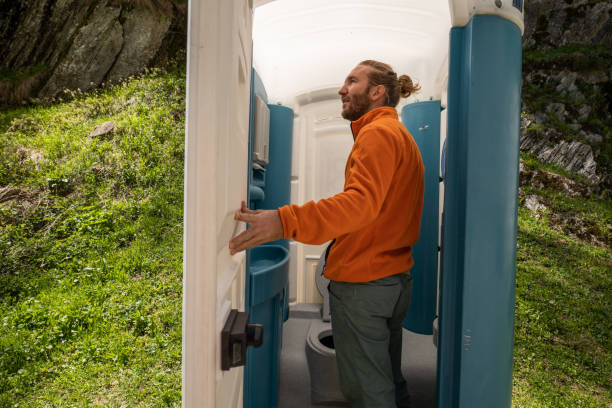 Best Construction site porta potty rental  in Sublette, KS